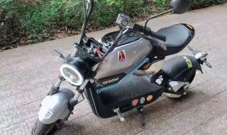 新日锂电池电动车